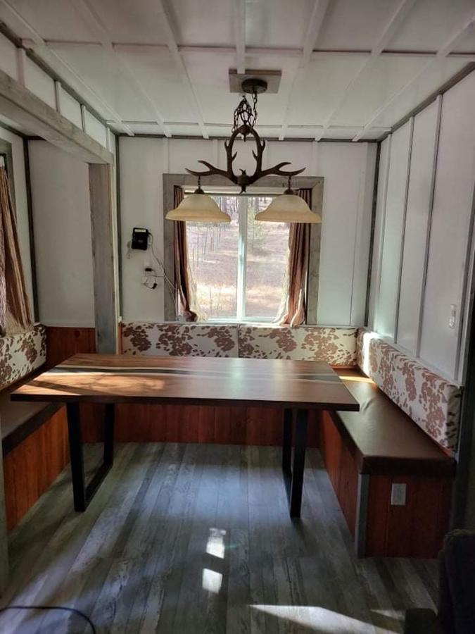 Greer Point Trails End Cabins Экстерьер фото
