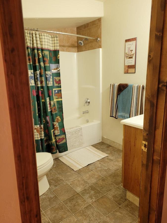 Greer Point Trails End Cabins Экстерьер фото