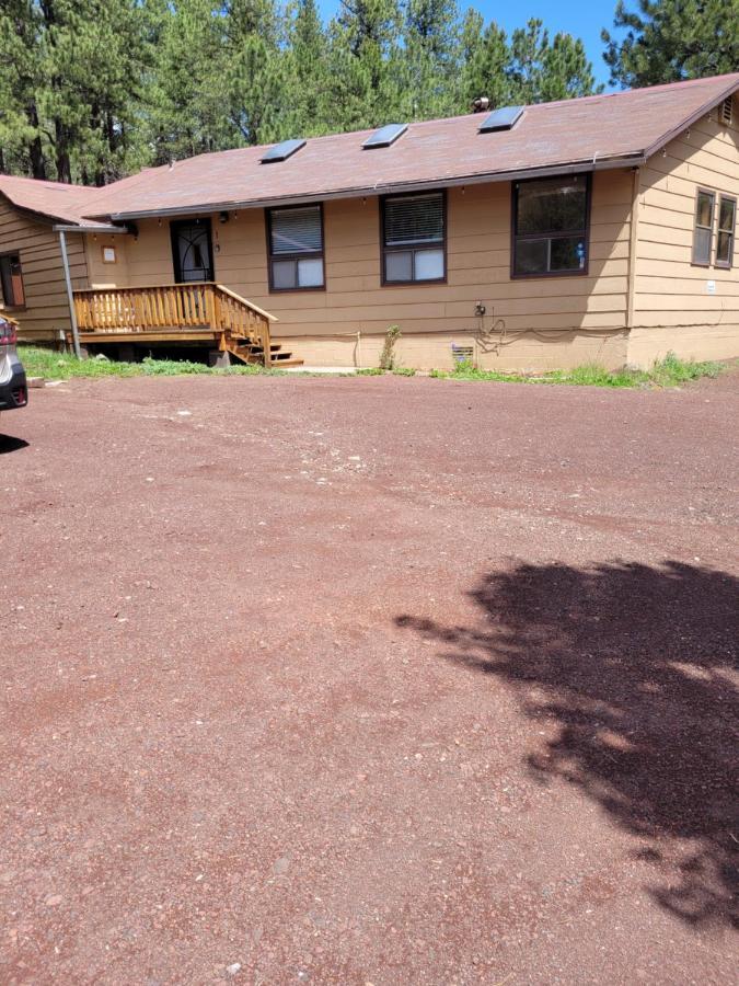 Greer Point Trails End Cabins Экстерьер фото